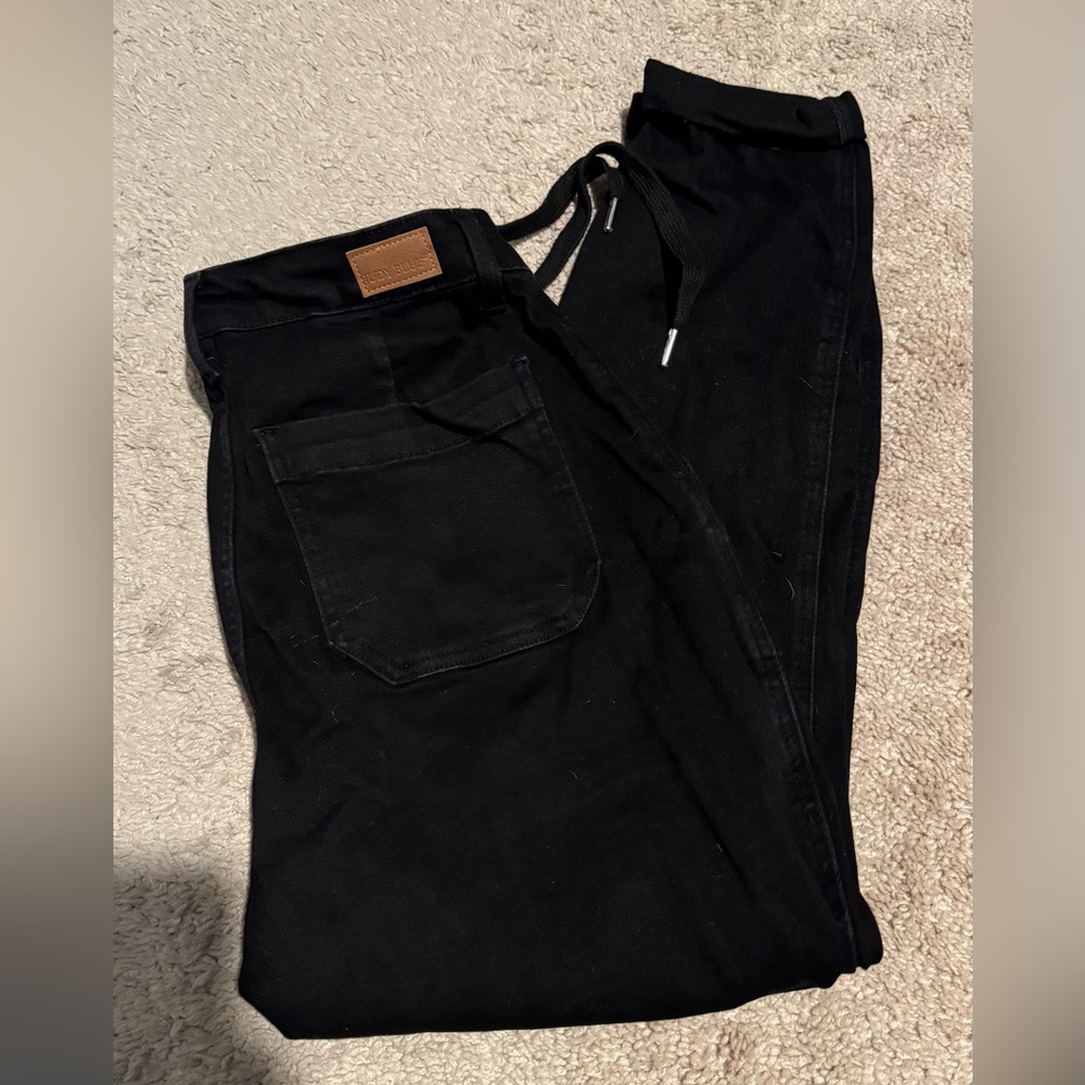 Judy Blue Black Straight Leg Jeans